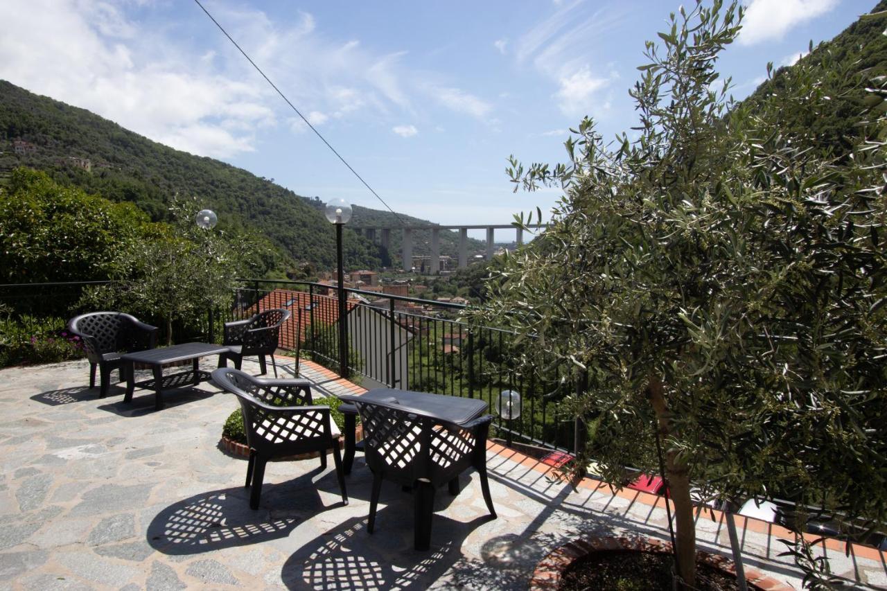 Bed and Breakfast Un Posto Al Sole Molino Nuovo  Exterior foto