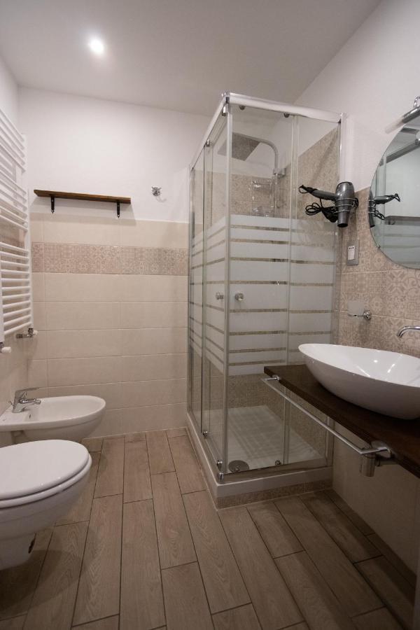 Bed and Breakfast Un Posto Al Sole Molino Nuovo  Exterior foto