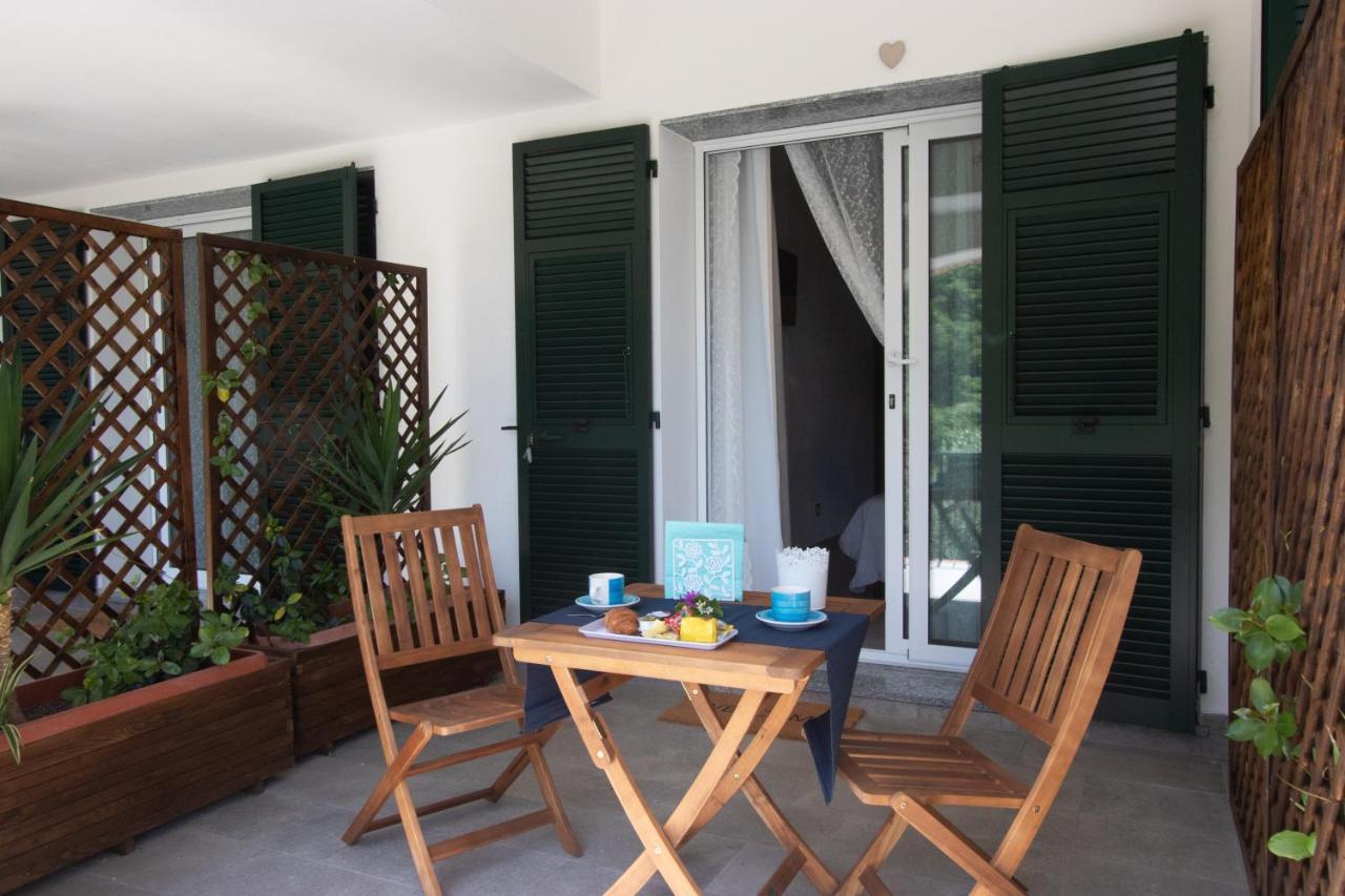 Bed and Breakfast Un Posto Al Sole Molino Nuovo  Exterior foto