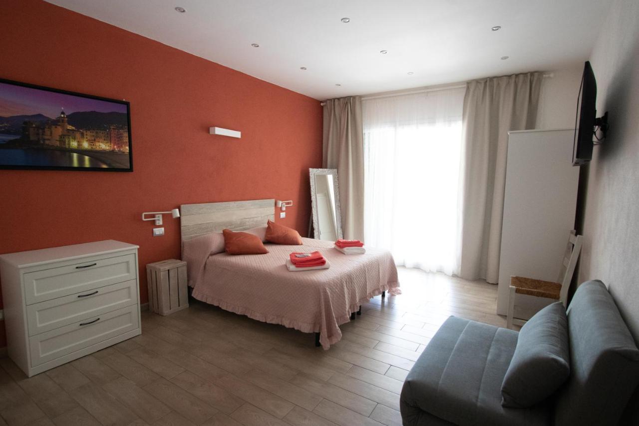 Bed and Breakfast Un Posto Al Sole Molino Nuovo  Exterior foto